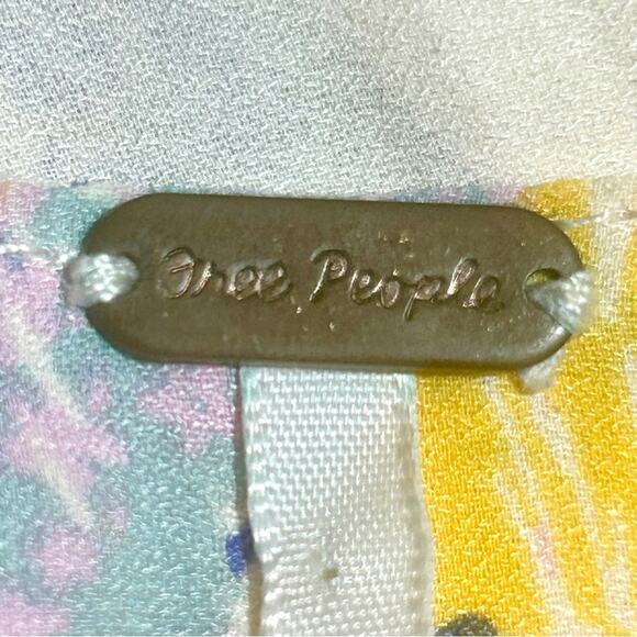 Free People Size Medium Powder Pink Floral Tiered Ruched Trim Empire Waist Tunic - Picture 7 of 13